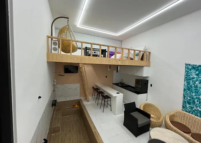 Happy House Villa